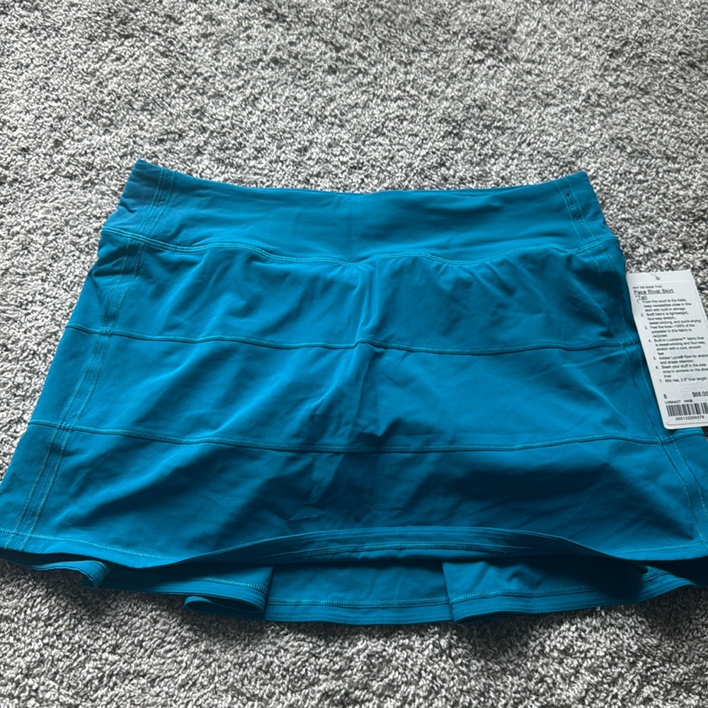 Lululemon Pace Rival Mid Rise Skirt *Tall Size 8
Hawaiian Blue - Picture 8 of 8